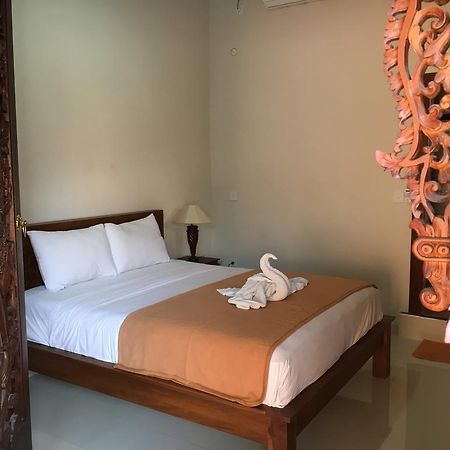 Gedong Bali Family Homestay อูบุด ภายนอก รูปภาพ
