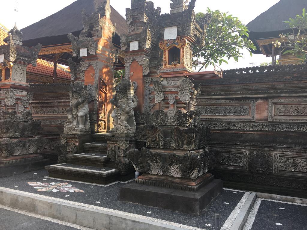Gedong Bali Family Homestay อูบุด ภายนอก รูปภาพ